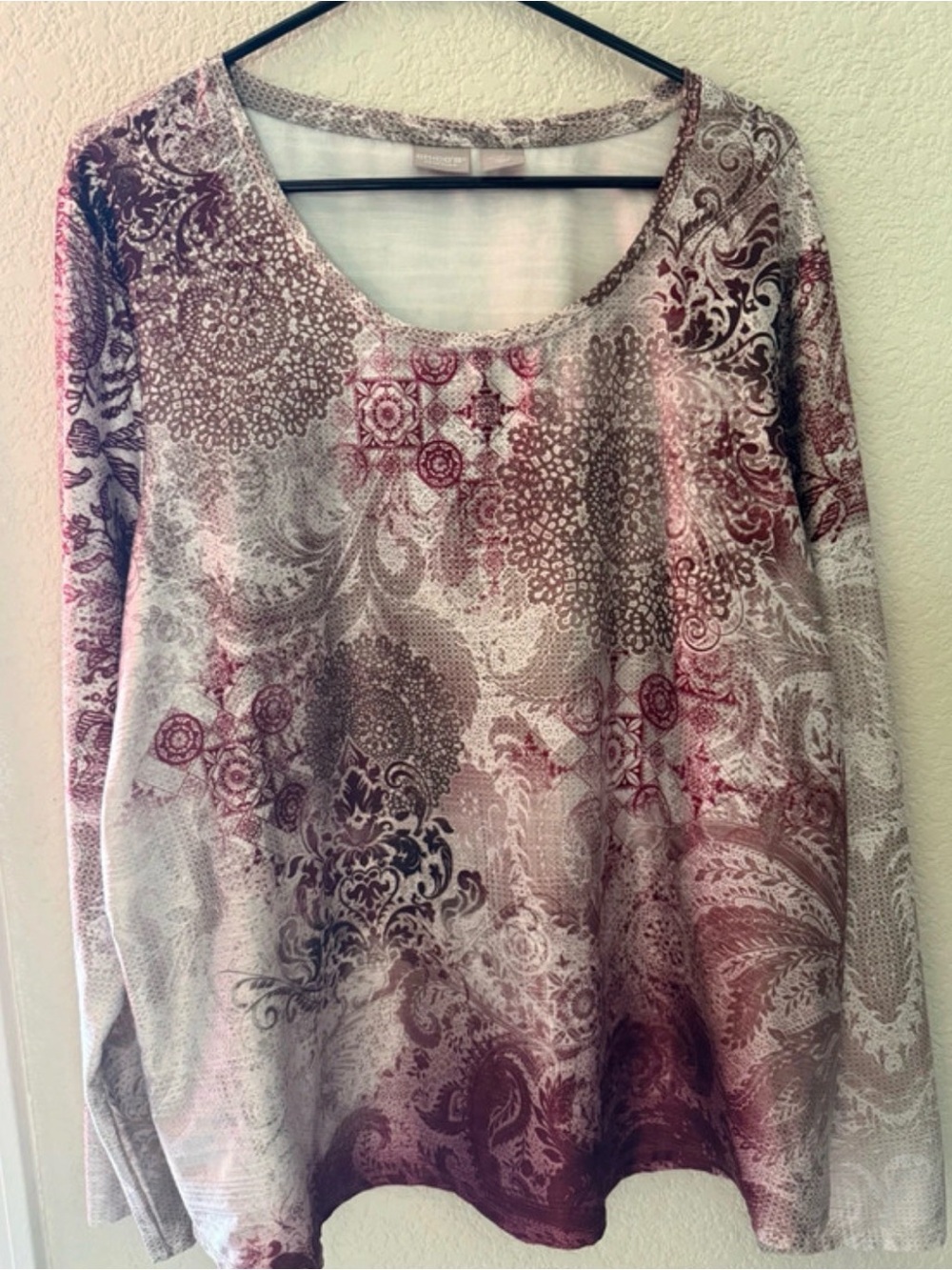 Chico's Zenergy Long Sleeve Top - Cream, Gray & Burgundy Accents xl